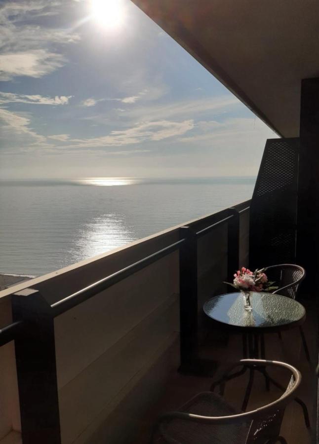 Orbi City - Seaside Apartments 바투미 외부 사진